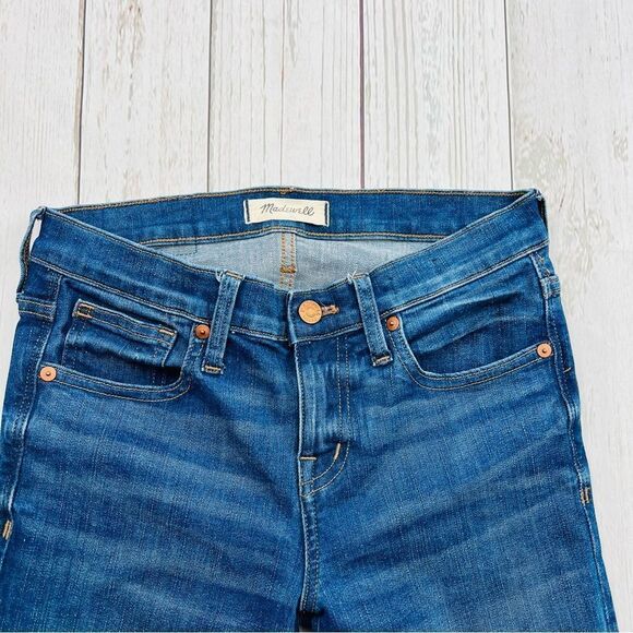 Madewell 8” Skinny Factory Faded Jeans Size 26T - Picture 4 of 13